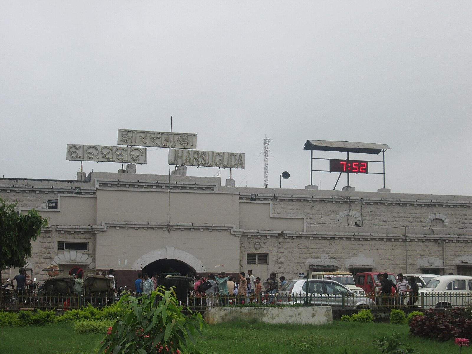Packers and Movers in Jharsuguda