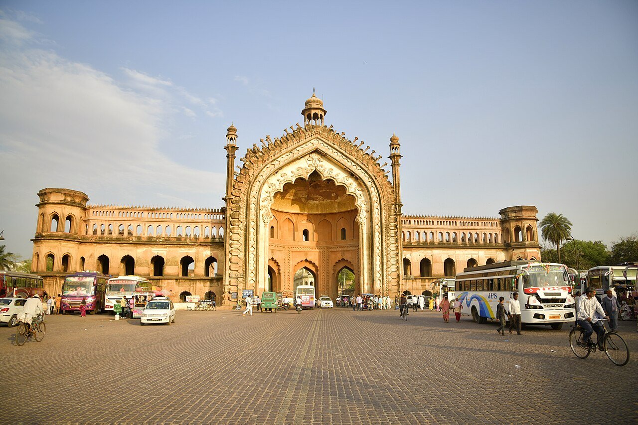 Packers and Movers in Lucknow